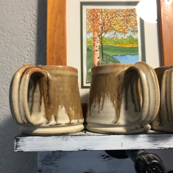 Set of 4 Vintage Handmade Glazed Stoneware Mugs - Picture 3 of 8